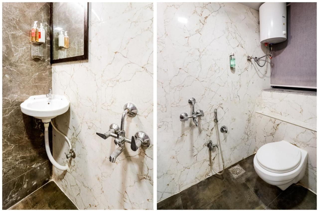 Отель Oyo Townhouse 169 Aqua Corridor Bhatha Экстерьер фото